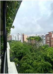Apartamento de 5 alcobas en venta en Santa Rita, Cali, 460 m² · foto 11 de 16