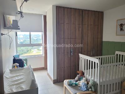 Apartamento de 3 alcobas en venta en Ciudad Jardin, Cali, 147 m² · foto 12 de 18