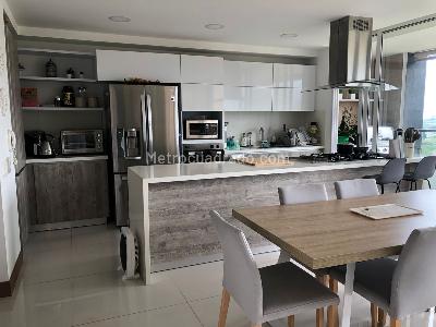 Apartamento de 3 alcobas en venta en Ciudad Jardin, Cali, 147 m² · foto 7 de 18