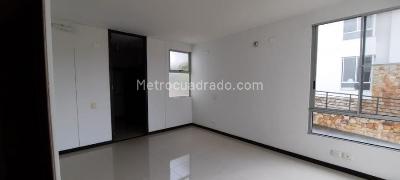 Apartamento de 3 alcobas en venta en Altos De Ciudad Jardin, Cali, 132 m² · foto 18 de 20