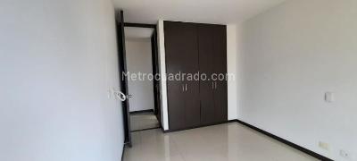 Apartamento de 3 alcobas en venta en Altos De Ciudad Jardin, Cali, 132 m² · foto 8 de 20