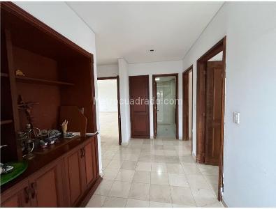 Apartamento de 3 alcobas en venta en Santa Monica Norte, Cali, 165 m² · foto 8 de 20