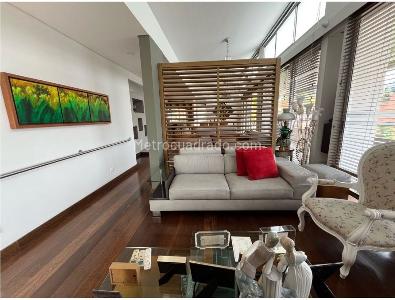 Apartamento de 2 alcobas en venta en Santa Teresita, Cali, 170 m² · foto 2 de 20