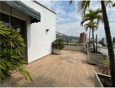 Apartamento de 2 alcobas en venta en Santa Teresita, Cali, 170 m² · foto 5 de 17
