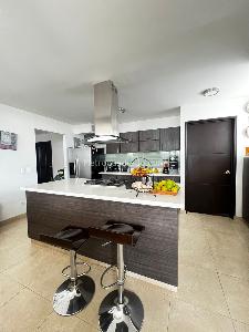 Apartamento de 3 alcobas en venta en La Arboleda, Cali, 220 m² · foto 7 de 14