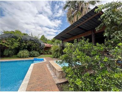 Casa de 4 alcobas en venta en Pance, Cali, 400 m² · foto 16 de 19