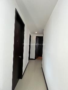 Apartamento de 3 alcobas en venta en Santa Teresita, Cali, 160 m² · foto 8 de 18