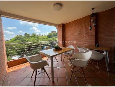 Apartamento de 2 alcobas en venta en Menga, Cali, 125 m² · foto 4 de 17