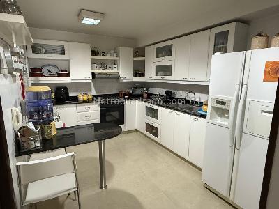 Apartamento de 3 alcobas en venta en Aguacatal, Cali, 183 m² · foto 5 de 17
