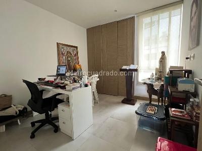 Apartamento de 3 alcobas en venta en Santa Monica Residencial, Cali, 140 m² · foto 9 de 16