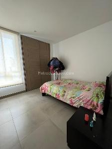 Apartamento de 3 alcobas en venta en Santa Monica Residencial, Cali, 140 m² · foto 10 de 16