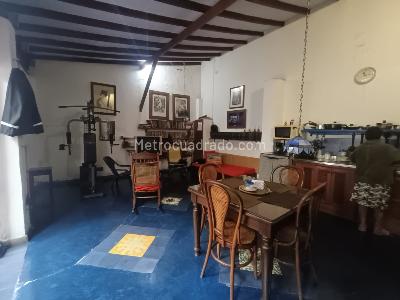 Casa de 4 alcobas en venta en San Fernando Viejo, Cali, 217 m² · foto 14 de 16