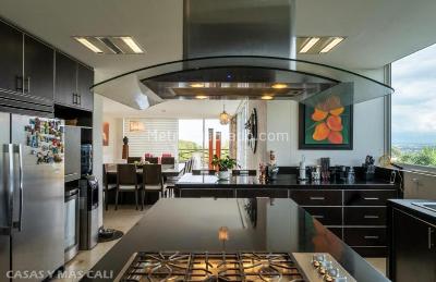 Casa de 5 alcobas en venta en Menga, Cali · foto 6 de 20