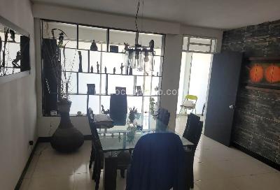 Casa de 4 alcobas en venta en La Flora, Cali, 210 m² · foto 4 de 8