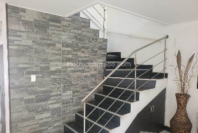 Casa de 4 alcobas en venta en La Flora, Cali, 210 m² · foto 8 de 8