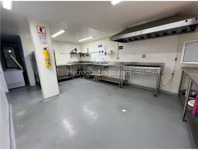 Casa de 5 alcobas en venta en San Antonio, Cali, 754 m² · foto 8 de 20