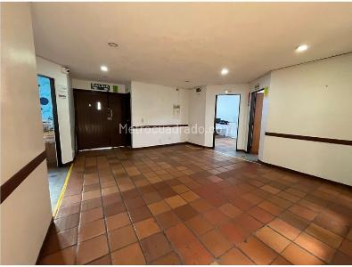 Casa de 5 alcobas en venta en San Antonio, Cali, 754 m² · foto 9 de 20