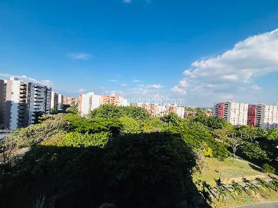 Apartamento en venta en La Flora, Cali · foto 13 de 19