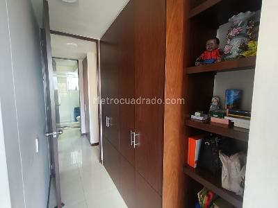 Apartamento en venta en La Flora, Cali · foto 18 de 19