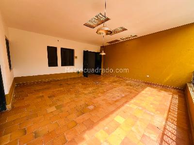 Casa de 3 alcobas en venta en Bella Suiza, Cali, 138 m² · foto 7 de 20
