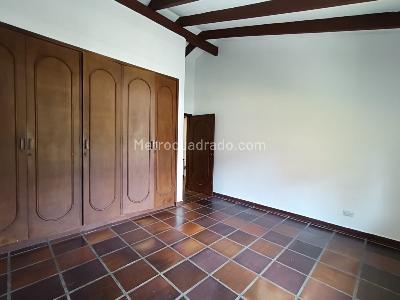 Casa de 4 alcobas en venta en Santa Rita, Cali, 350 m² · foto 12 de 20