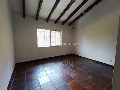 Casa de 4 alcobas en venta en Santa Rita, Cali, 350 m² · foto 13 de 20