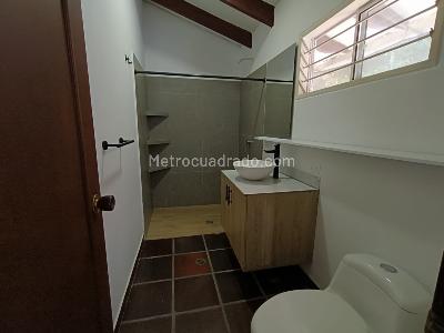 Casa de 4 alcobas en venta en Santa Rita, Cali, 350 m² · foto 17 de 20
