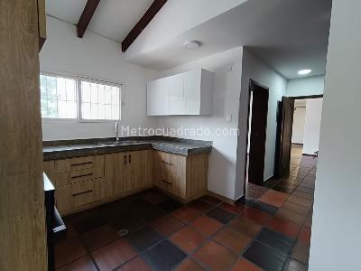Casa de 4 alcobas en venta en Santa Rita, Cali, 350 m² · foto 5 de 20