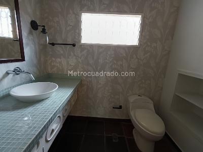Casa de 4 alcobas en venta en Santa Rita, Cali, 350 m² · foto 8 de 20
