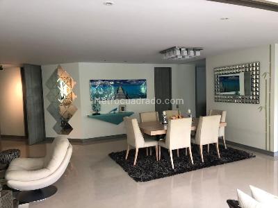 Apartamento de 3 alcobas en venta en Aguacatal, Cali, 238 m² · foto 4 de 13