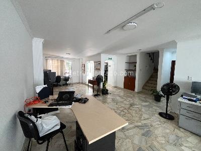 Casa de 4 alcobas en venta en Prados Del Norte, Cali, 200 m² · foto 8 de 20