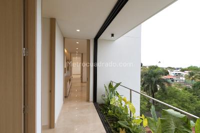 Apartamento de 4 alcobas en venta en Ciudad Jardin, Cali, 265 m² · foto 8 de 8