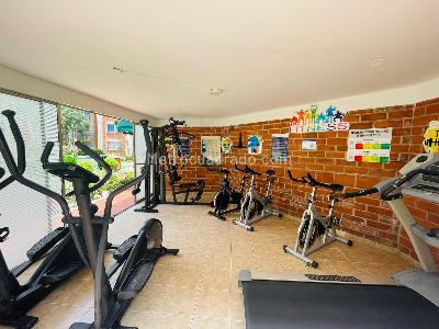 Apartamento de 3 alcobas en venta en Valle Del Lili, Cali, 75 m² · foto 14 de 15