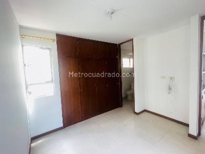 Apartamento de 3 alcobas en venta en Valle Del Lili, Cali, 75 m² · foto 7 de 15