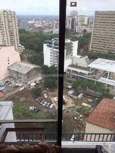 Apartamento en venta en Granada, Cali · foto 6 de 16