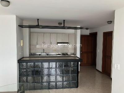 Apartamento en venta en Granada, Cali · foto 12 de 16