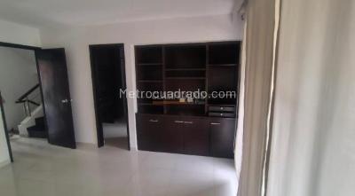 Casa de 4 alcobas en venta en San Joaquin, Cali, 155 m² · foto 11 de 13