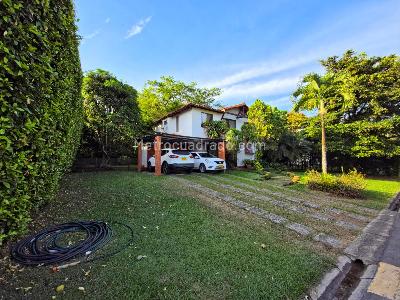 Casa de 5 alcobas en venta en Pance, Cali, 220 m² · foto 4 de 14