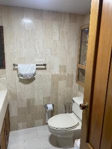 Apartamento de 4 alcobas en venta en Aguacatal, Cali, 240 m² · foto 13 de 20