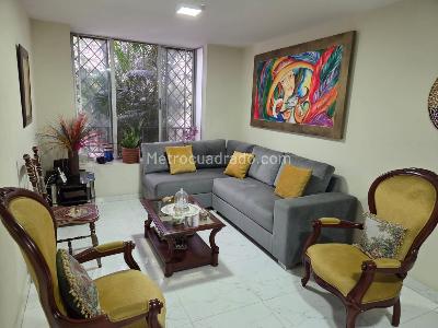 Casa de 3 alcobas en venta en Quintas De Don Simon, Cali, 150 m² · foto 6 de 17