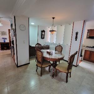 Apartamento de 3 alcobas en venta en El Ingenio, Cali, 89 m² · foto 2 de 13