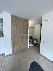 Apartamento de 2 alcobas en venta en La Flora, Cali, 76 m² · foto 9 de 13
