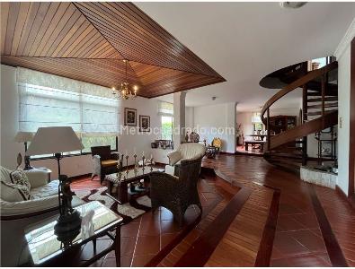 Casa de 4 alcobas en venta en Pance, Cali, 800 m² · foto 2 de 13