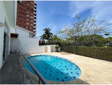 Casa de 3 alcobas en venta en Cristales, Cali, 450 m² · foto 3 de 10