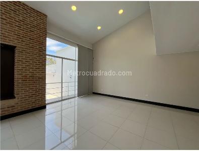 Casa de 3 alcobas en venta en Cristales, Cali, 450 m² · foto 7 de 10