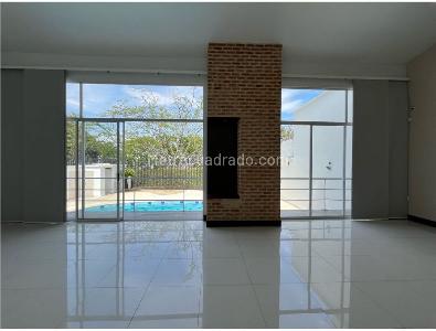 Casa de 3 alcobas en venta en Cristales, Cali, 450 m² · foto 8 de 10