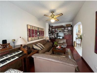 Casa de 3 alcobas en venta en Santa Rita, Cali, 316 m² · foto 3 de 11