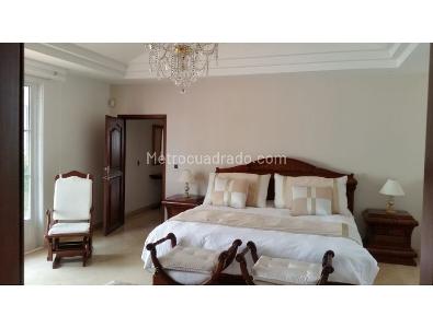 Casa de 5 alcobas en venta en Pance, Cali, 1656 m² · foto 12 de 13