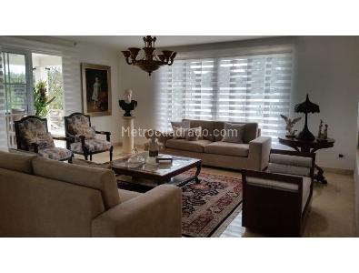 Casa de 5 alcobas en venta en Pance, Cali, 1656 m² · foto 4 de 13
