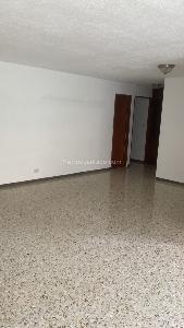 Apartamento en venta en Granada, Cali · foto 2 de 15